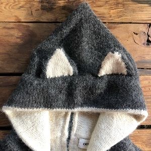 Oeuf baby alpaca back zip cat sweater Oeuf baby alpaca back zip cat sweater